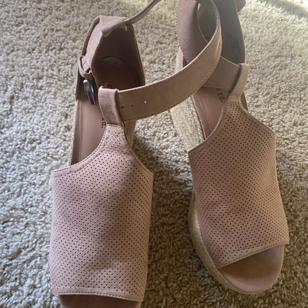 Indigo Rd Wedges - Picture 4 of 4